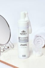 ⁦انفينيتي فوم وايتنينج كلينسينج 200 م⁩ - الصورة ⁦3⁩